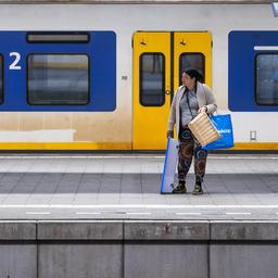 NS zet door personeelstekort 7 procent minder treinen in dan voor corona