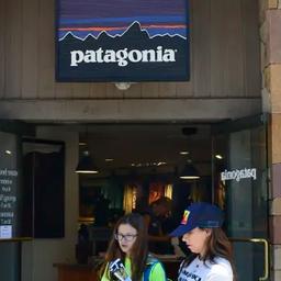 Oprichter Patagonia geeft bedrijf weg om klimaatverandering tegen te gaan
