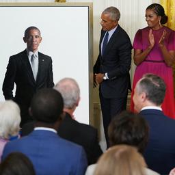 Portretten Michelle en Barack Obama eindelijk onthuld in Witte Huis