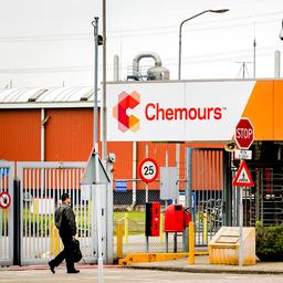RIVM: Eet niks uit moestuinen vlak bij chemiebedrijf Chemours in Dordrecht