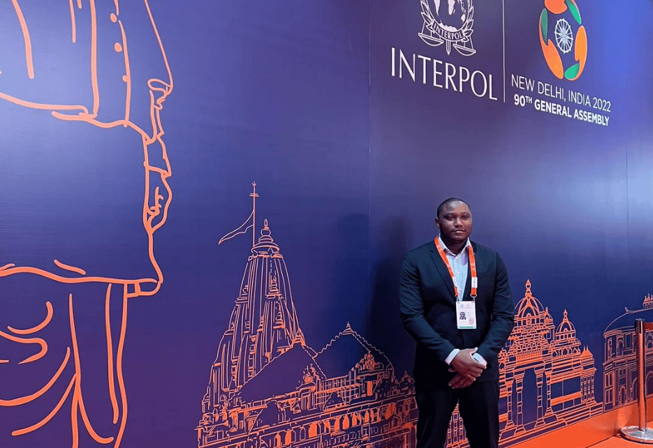 Minister Hato naar India voor Interpol congres