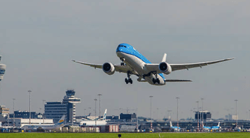 KLM schrapt vluchten naar Curaçao vanwege problemen Schiphol
