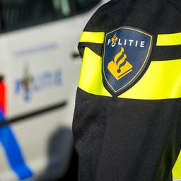 Rotterdamse politie lost waarschuwingsschoten vanwege jongeren met gelblasters