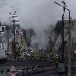 Overzicht | Luchtaanvallen in heel Oekraïne, Kyiv vraagt spoedzitting VN aan