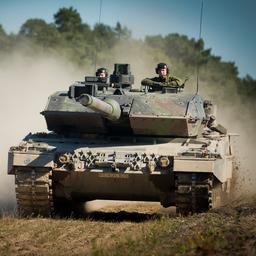 Deze landen leveren waarschijnlijk tanks aan Oekraïne (en dit doet Nederland)