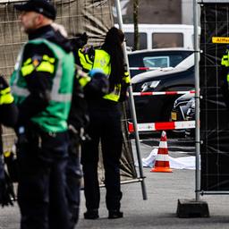 Politie zoekt 49-jarige ‘vuurwapengevaarlijke’ man om fatale schietpartij Zwijndrecht