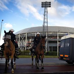Wedstrijd Feyenoord-Ajax rustig verlopen volgens politie
