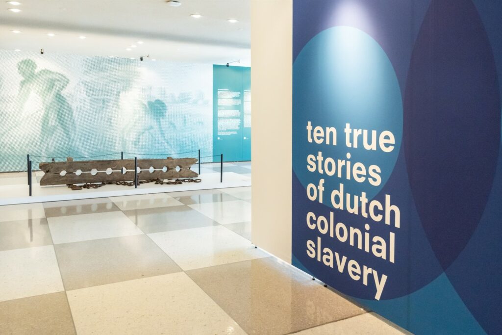 Slavernijtentoonstelling bij Verenigde Naties in New York toont zwarte kant Nederlandse geschiedenis