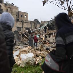 Liveblog | Dodental Turkije en Syrië loopt op na zware aardbeving, Nederland stuurt hulpteam