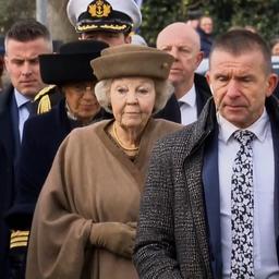 Video | Prinses Beatrix herdenkt Watersnoodramp in Oude-Tonge