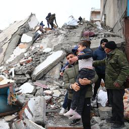 Liveblog | Turkije en Syrië opnieuw getroffen door zware aardbeving en naschokken