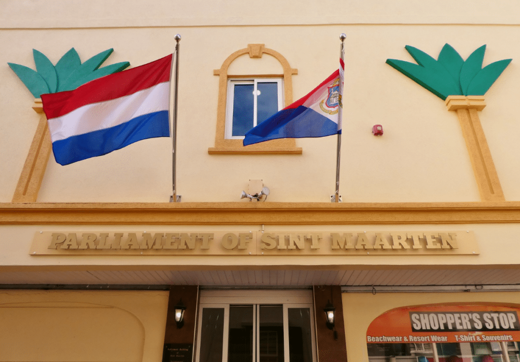 Historisch coalitieakkoord getekend op Sint Maarten 