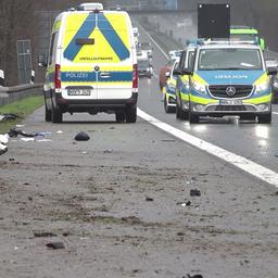 Vier doden bij ongeluk met drie ‘Nederlandse’ Porsches vlak over de Duitse grens