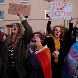 Schotse regering start juridisch gevecht met Londen om transgenderwet