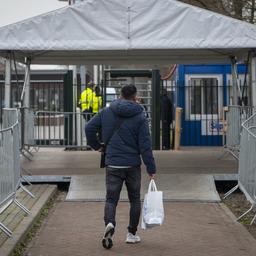 Drukte verwacht bij aanmeldcentrum asielzoekers in Ter Apel, Assen gaat helpen