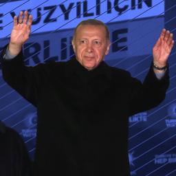 Video | Erdogan krijgt meer stemmen dan gedacht: wat zegt dat?