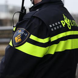 Man opgepakt na bekrassen van tientallen auto’s in Hilversum