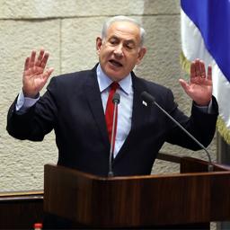 Netanyahu loodst ondanks protestgolf nieuwe begroting door Israëlisch parlement