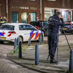 Verdachte op de vlucht geslagen na explosie bij Rotterdamse woning