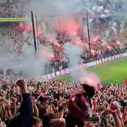 Video | Zo reageren Feyenoord-fans na het laatste fluitsignaal