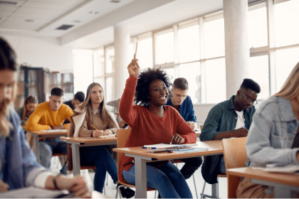 Onderwijspersoneel Caribisch Nederland gaat financieel vooruit