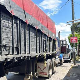 Mexicaanse autoriteiten bevrijden 206 migranten uit verlaten vrachtwagen