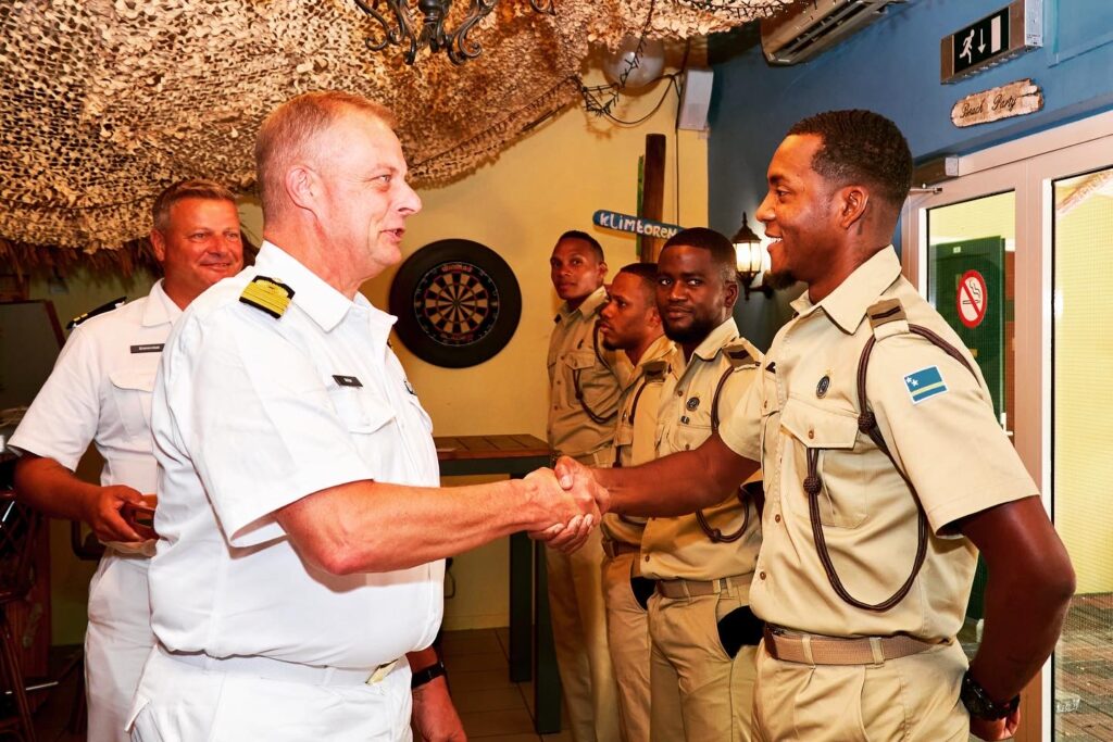 Eerste Caribische militairen bekroond tot opleiders 