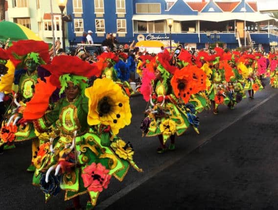 Video | Felis Karnaval: alle parades op een rij