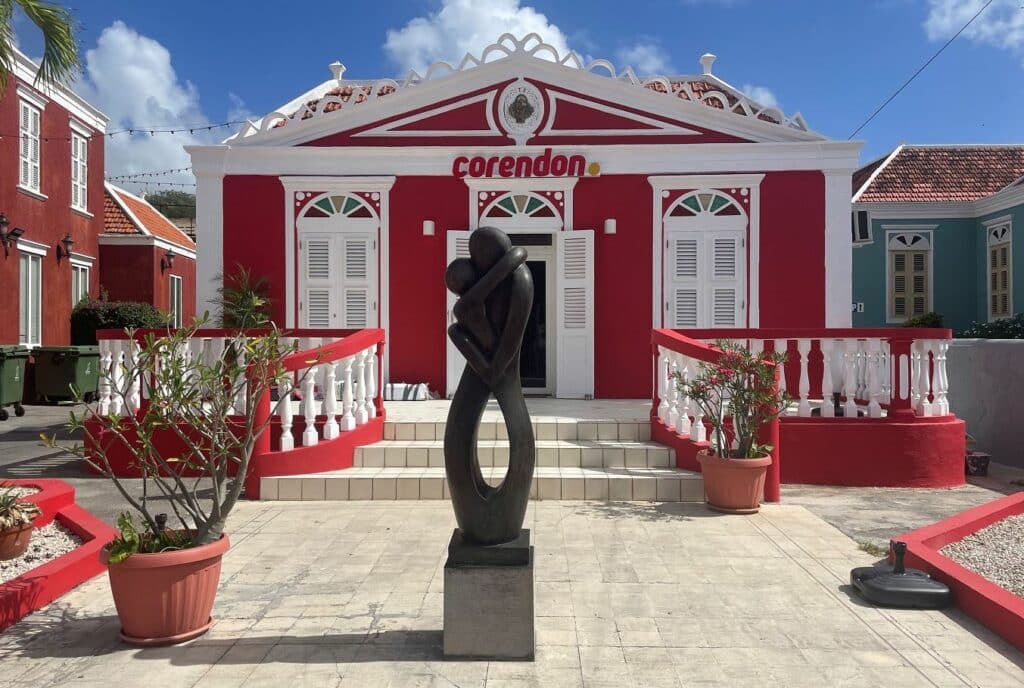 Corendon opent eerste reisbureau op Curaçao