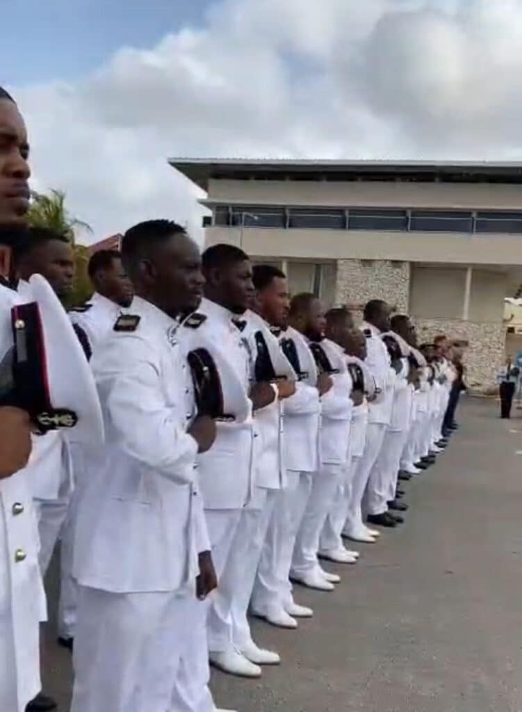 Video | Grote Parade op marinebasis Parera voor Koningsdag