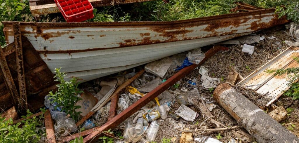 Regering denkt na over oplossingen afvalproblematiek op Curaçao