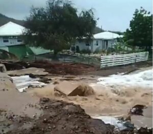 Radio S.O.S zamelt geld in voor getroffen gezinnen regenval Bandabou